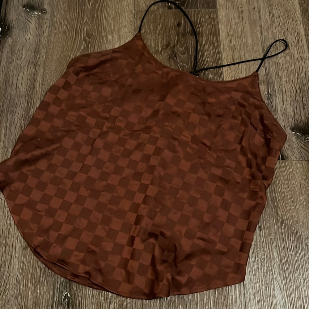 Vs top silky